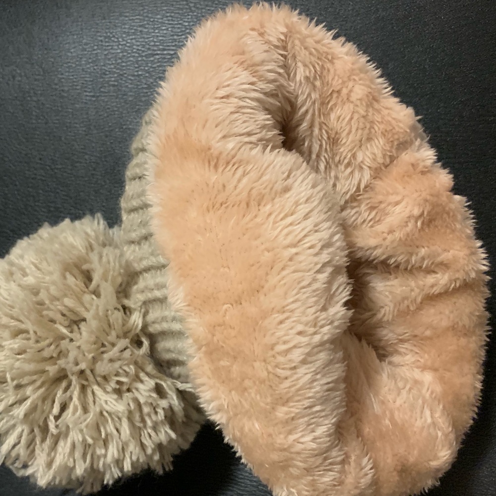 New winter hat - Picture 2 of 5